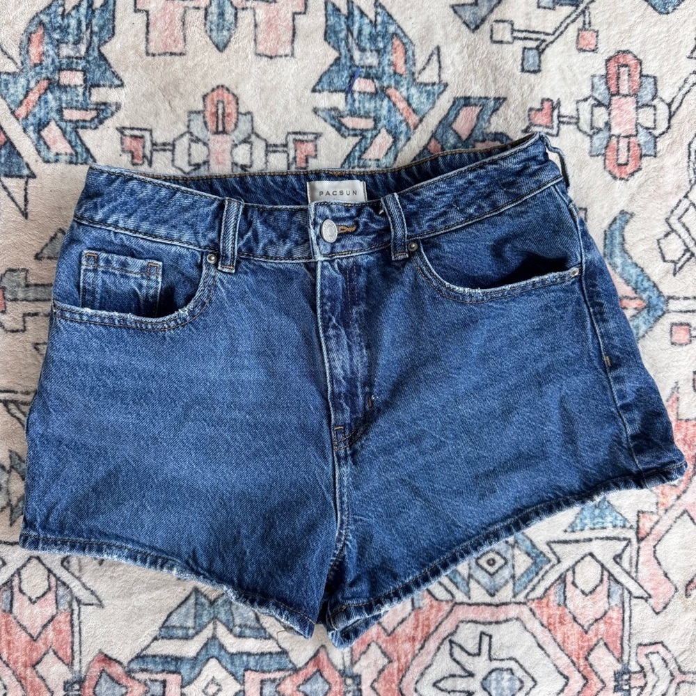PacSun Mom Short Blue High-Rise Denim - size 28